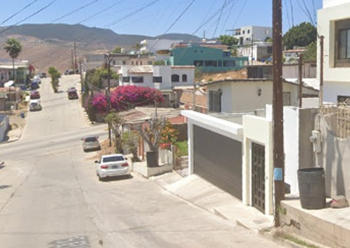 Casa De Recuperación Bancaria En Bugambilias, Lomas De Valle Verde, 22810 Ensenada, B.c., México -ngc2
