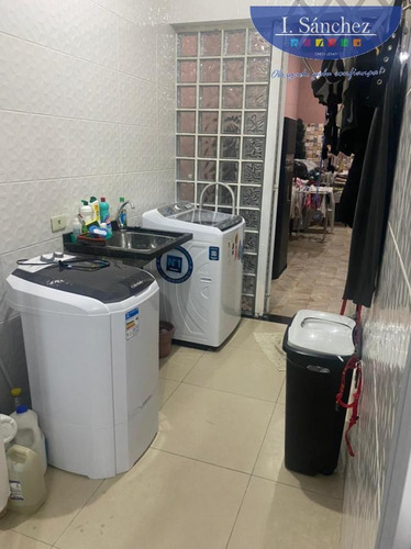 Imagem 7 de 14 de Casa Para Venda Em Itaquaquecetuba, Jardim Santa Rita Ii, 4 Dormitórios, 3 Suítes, 1 Banheiro, 3 Vagas - 210318c_1-1806682