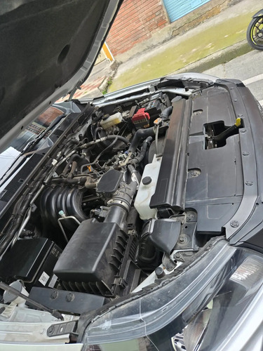Nissan Frontier 2.5 Cd Sabanera 4X2