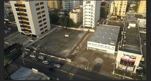 Edificio Empresarial En Venta En El Distrito Nacional