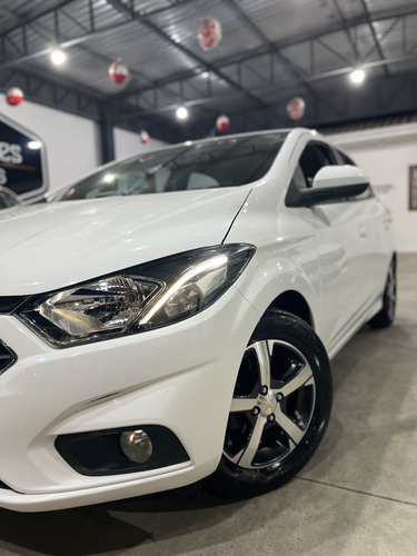 Imagem 14 de 15 de Onix Hatch Ltz 1.4 8v Flexpower 5p Aut. Unico Dono