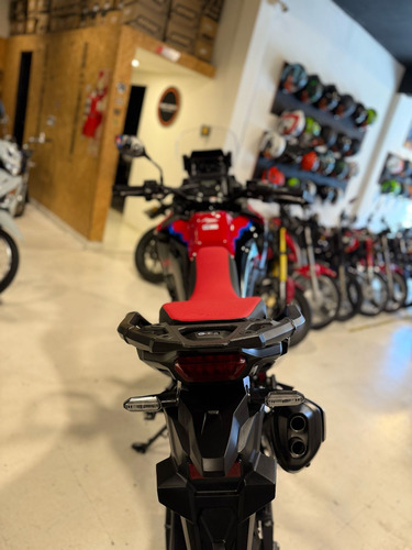 Honda Africa Twin Crf 1100