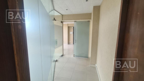 Imagen 3 de 14 de Bau Propiedades: Oficina En Alquiler Vista Al Río Torre Cinzano 80m2! Centro Plaza San Martín!