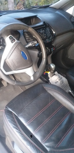 Imagem 3 de 9 de Ford Ecosport 2014 1.6 16v Freestyle Flex 5p
