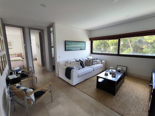 Departamento En Venta De 4 Dorm. En Zapallar