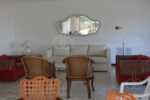 Imagen 5 de 20 de Apartamento En Goleta, En Venta, Mansa, Punta Del Este, 3 Dormitorios.
