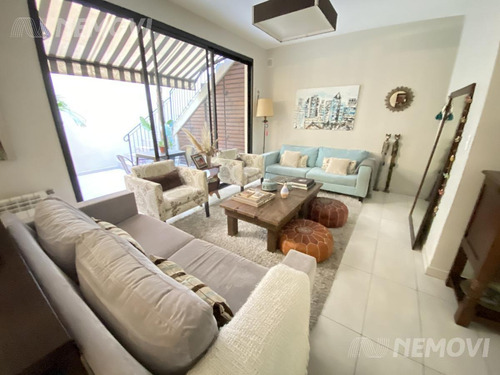 Imagen 14 de 30 de Si Amas A Tu Familia, Comprále Esta Casa Que Es Un Sueño (terraza Jardin Quincho) Devoto