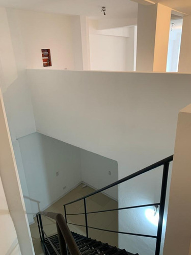 Imagen 8 de 12 de Oficina En Venta En Gerli Oeste