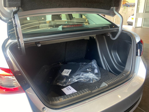 Imagen 18 de 18 de Mazda 2 Sedan Touring At 1.5 2024 / Mz127 / Vf