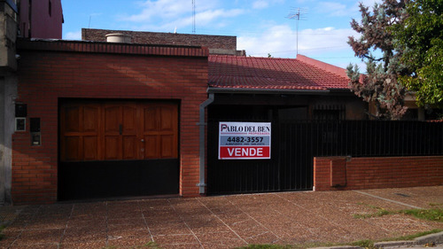 Casa 3 Ambientes En Venta San Justo Garage Pileta Y Parrilla