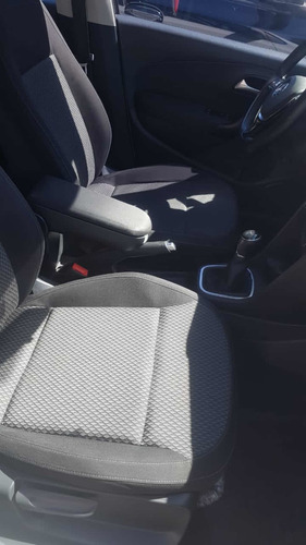 Volkswagen Polo 1.6 Comfortline 2016
