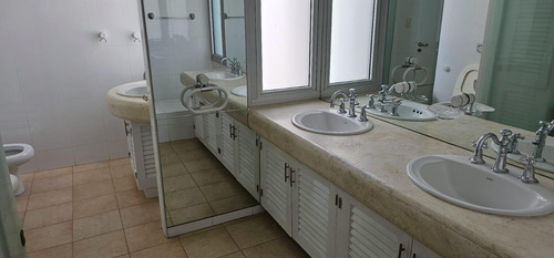 Excelente Casa En Barrio Privado