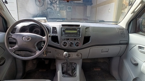 Toyota Hilux Pick-Up 2.5 Dx Pack Cab Doble 4x2 (2009)
