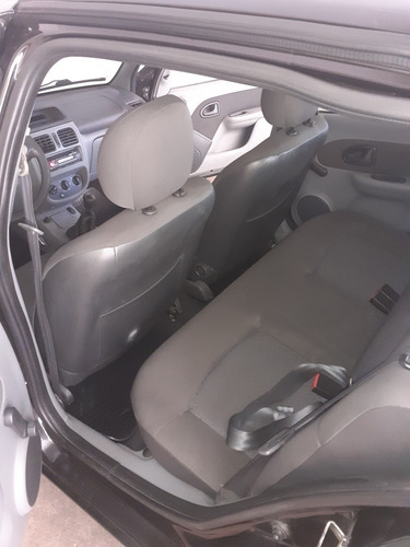 Renault Clio Sedan 2008 1.6 16v Expression Hi-flex 4p
