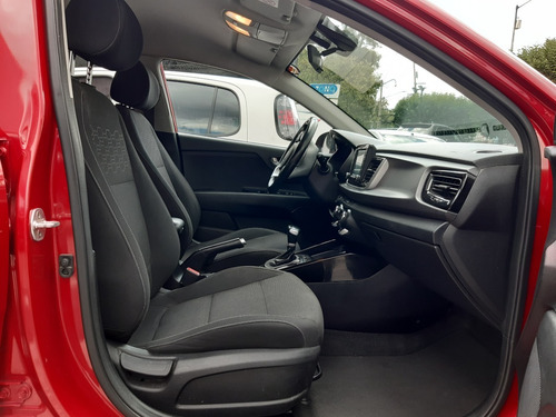 Imagen 8 de 14 de Kia Rio Hb Ex 2018