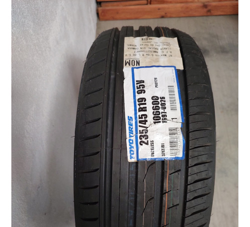235/45r19 Toyo Proxes Cf2 Suv 95v