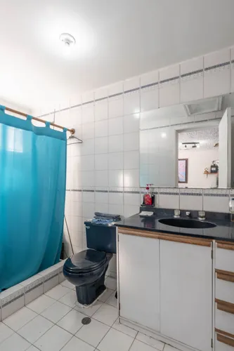 Local En Arriendo En Santa Barbara Oriental. Cod A13034
