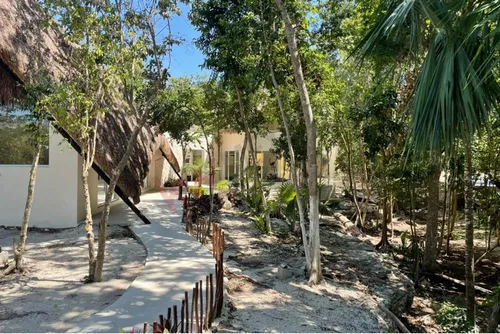 Casa En Venta 3 Recámaras - Amueblada Y Equipada A Estrenar, En Puerto Morelos - Aldea Kiin