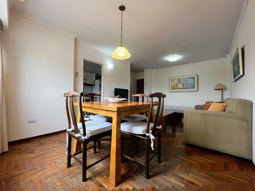 Centro Departamento En Venta De 2 Dormitorios Apto Credito