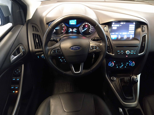 Ford Focus 5p 2.0l N At Se Plus