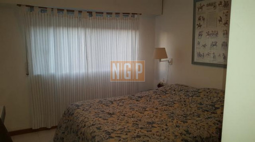 Imagen 4 de 17 de Apartamento En Brava, 3 Dormitorios