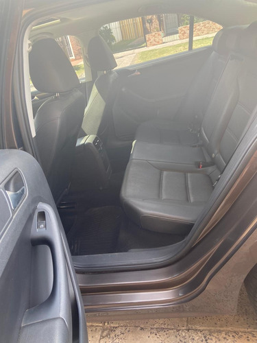 Volkswagen Vento 2.5 Luxury 170cv 2012