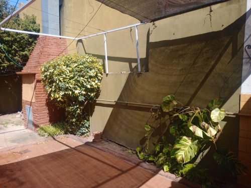Venta Unica Esquina Frente A Banco Supervielle Retasada!!