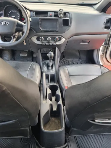 Kia Rio UB EX 1.4 AT