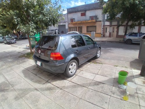 Volkswagen Golf 1.6 Conceptline 2001