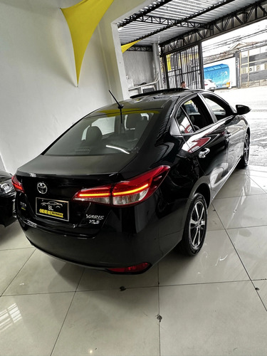 Toyota Yaris 1.5 16V FLEX SEDAN XLS MULTIDRIVE