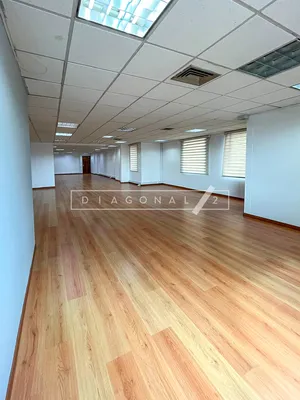 Oficina en arriendo