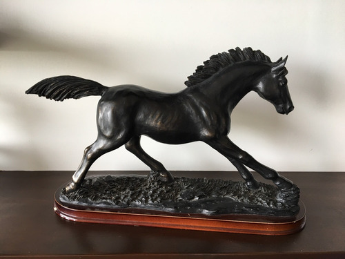 Escultura De Caballo