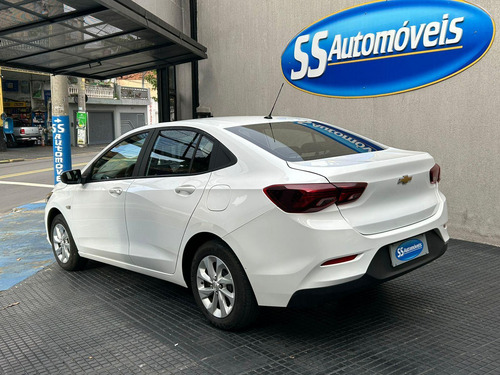 Chevrolet Onix plus SEDAN Plus LT 1.0 12V Flex 4p Mec.