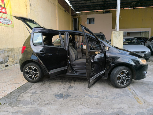 Volkswagen Fox 1.0 Seleção Tec Total Flex 5p
