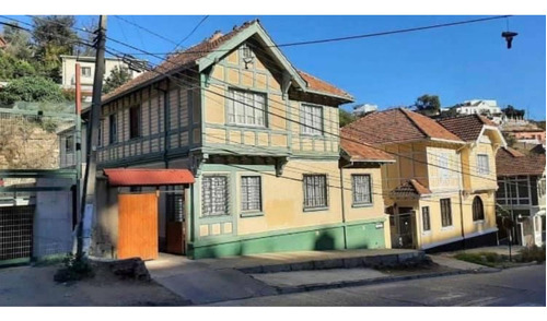 Casa Grande Cerro San Juan Valparaíso