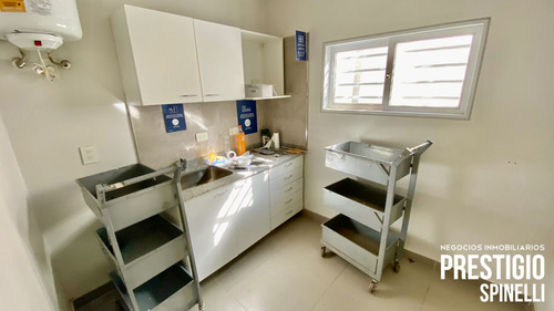 Local Comercial En Alquiler Ubicado En Centro