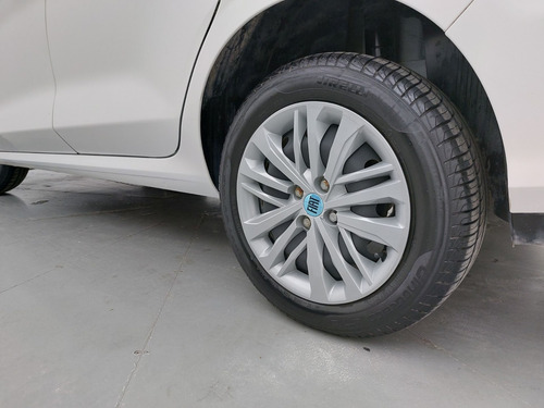 Fiat Cronos 1.3 FIREFLY FLEX DRIVE MANUAL