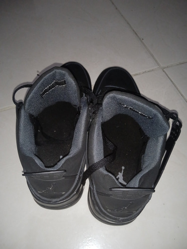Jordan 4 Retro 2006 Black Cat (Usado)