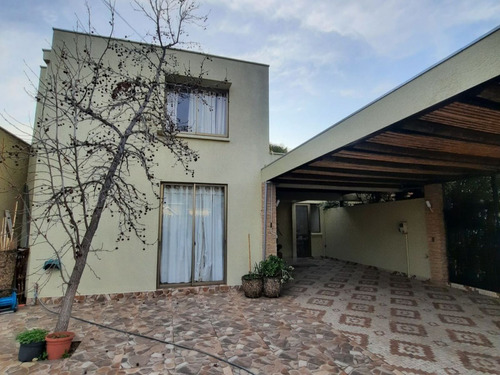 En Venta. Hermosa Casa Mediterranea En Puente Alto 4d 3b, 13