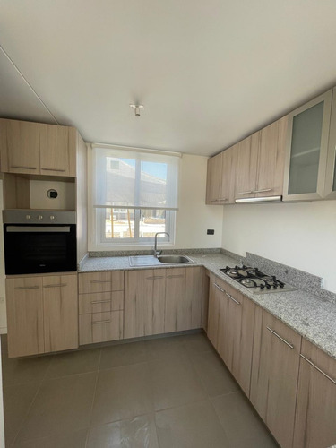 Se Arrienda Casa Nueva Aislada 3d+3b Cond. Sta Herminia Iii