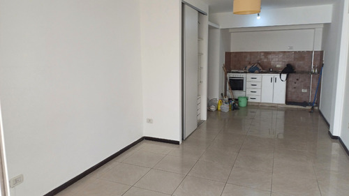 Alquiler Monoambiente En Monte Castro
