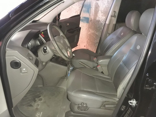Imagem 5 de 12 de Hyundai Tucson 2010 2.0 Gl 4x2 5p