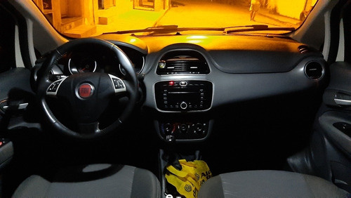 Fiat Punto 2013 1.6 16v Essence Flex 5p