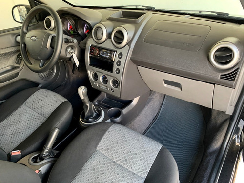 Ford Fiesta 1.0 8v 2014 Único Dono