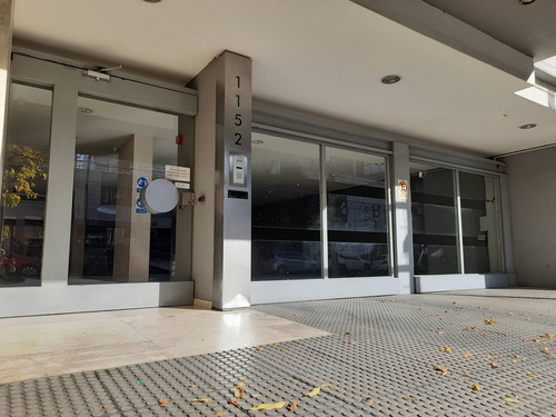 Imagen 2 de 9 de Se Vende Cochera Y Media En B° Generl Paz