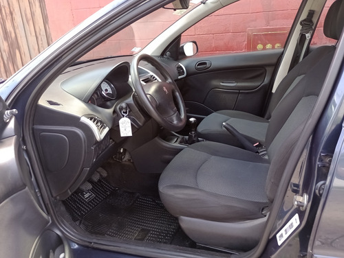Peugeot 207 1.4 Xs