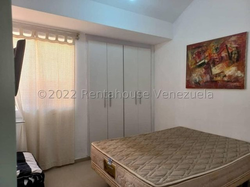 Imagen 22 de 30 de Gustavo Zavala Rentahouse 22-21184