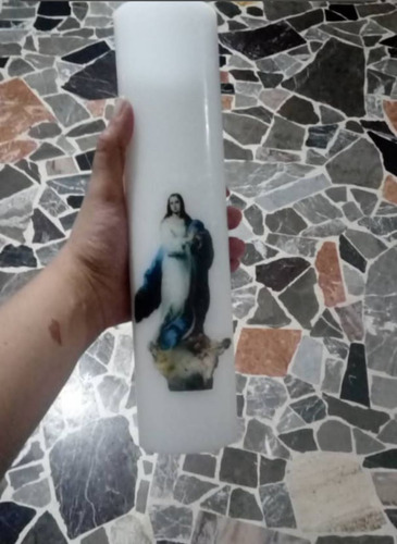 Imagen 2 de 7 de Cirio Pascual Mediano