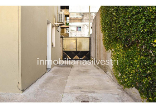 Imagen 3 de 19 de 89 E/ 4 Y 5 La Plata - Casa De 3 Dormitorios En Venta
