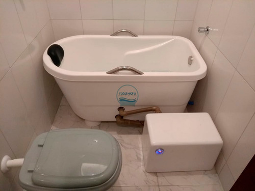 Ofurô 1.30 Individual Com Hidromassagem/aquecedor/caixinha